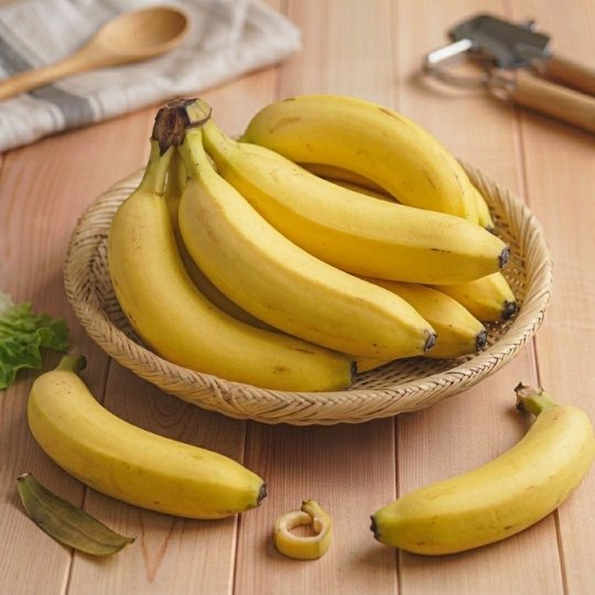 Banana (केला)